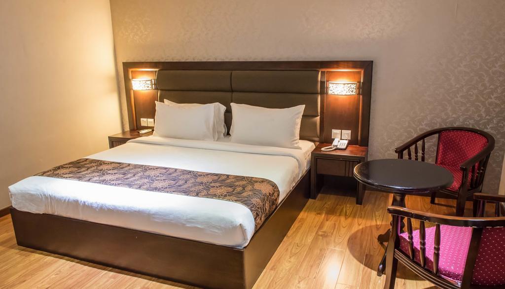 Castello Hotel 쿨라이 외부 사진